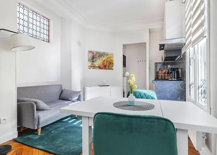 Apartment Heimat Paris